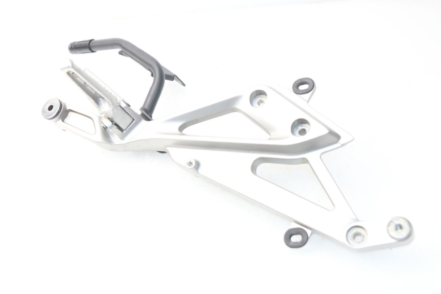 photo de SOPORTE ESTRIBERA TRASERA DERECHA HONDA INTEGRA NC D 750 (2016 - 2018)