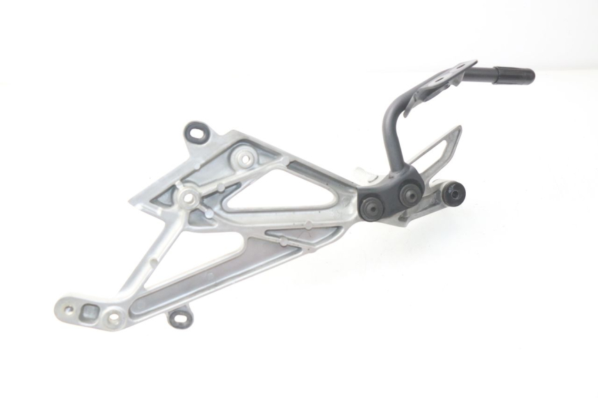 photo de SOPORTE ESTRIBERA TRASERA DERECHA HONDA INTEGRA NC D 750 (2016 - 2018)