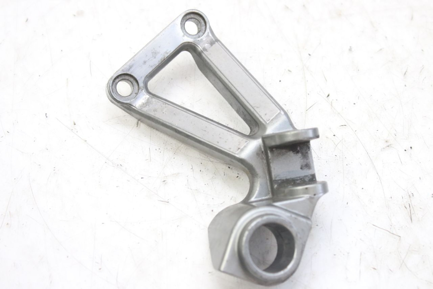 photo de PLACA DE APOYO DEL PIE TRASERO DERECHO KAWASAKI ZX-6R ZX6R 600 (1995 - 1997)