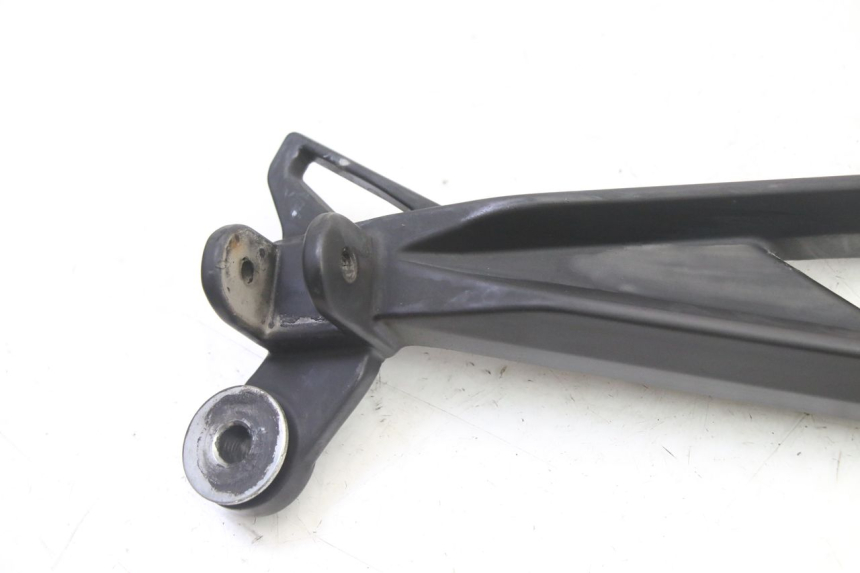 photo de SOPORTE ESTRIBERA TRASERA DERECHA MAG POWER R-STREET 50 (2016 - 2025)