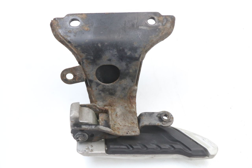 photo de SOPORTE ESTRIBERA TRASERA DERECHA HONDA SH ABS 125 (2012 - 2017)