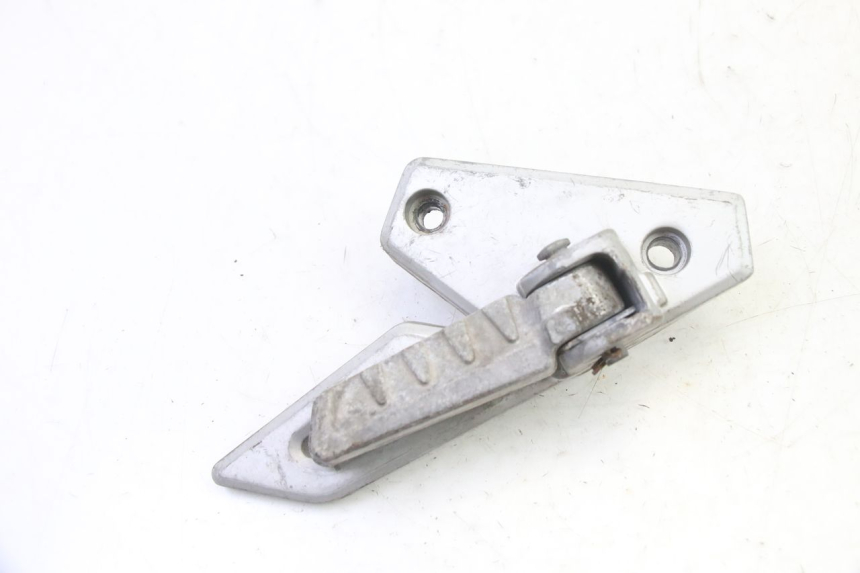 photo de PLATINA APOYA PIE TRASERO DERECHO PEUGEOT SPEEDFIGHT 3 AIR 50 (2009 - 2015)