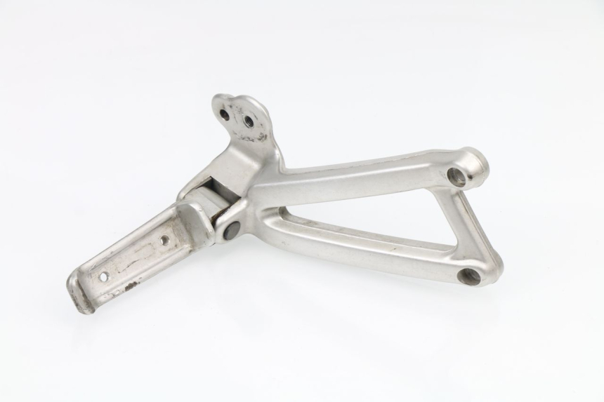 photo de SOPORTE ESTRIBERA TRASERA DERECHA DUCATI ST2 944 (1997 - 2003)