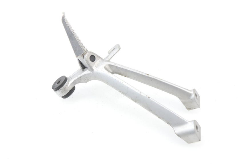 photo de SOPORTE ESTRIBERA TRASERA DERECHA SUZUKI GSX-R GSXR 600 (2008 - 2010)