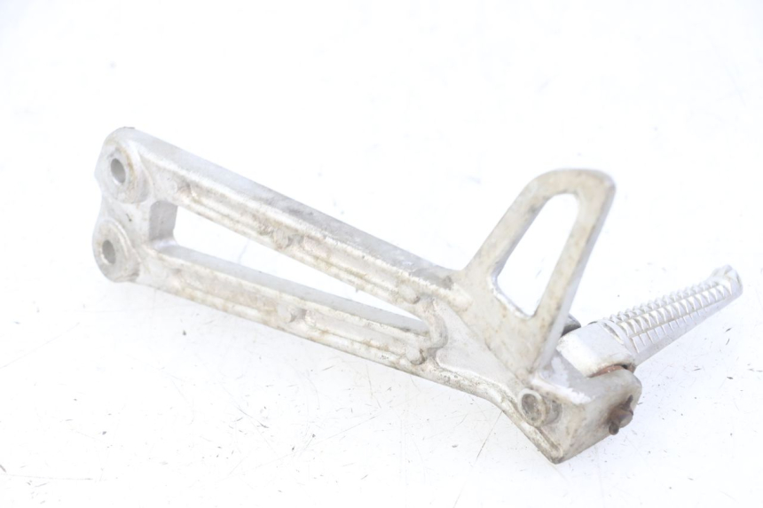 photo de PLATINA APOYA PIE TRASERO DERECHO YAMAHA TDR DELTABOX 125 (1993 - 2003)