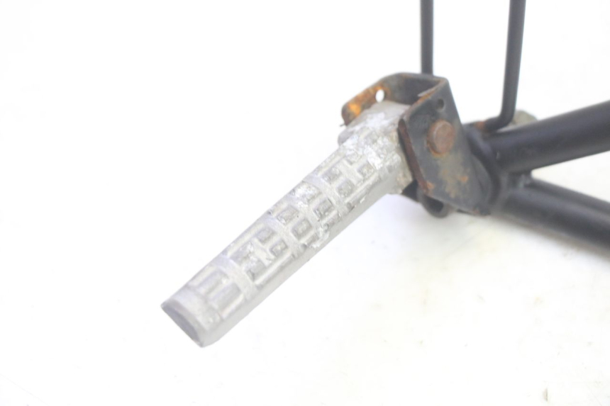 photo de SOPORTE ESTRIBERA TRASERA DERECHA KSR TR SM 50 (2015 - 2018) - Detalle de la pieza