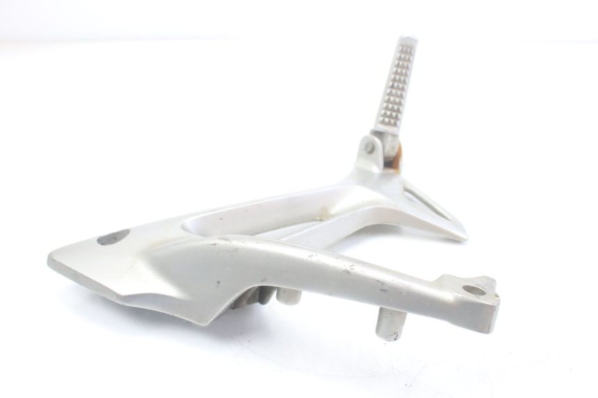photo de PLATINA APOYA PIE TRASERO DERECHO HONDA VFR VTEC RC46 800 (2002 - 2013)