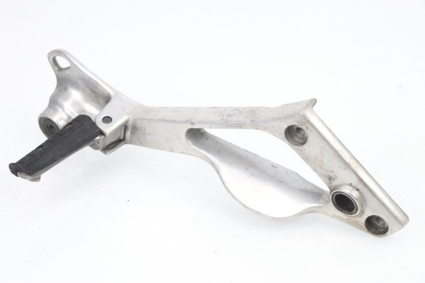 photo de SOPORTE ESTRIBERA TRASERA DERECHA YAMAHA TDM 3VD 850 (1991 - 1995)
