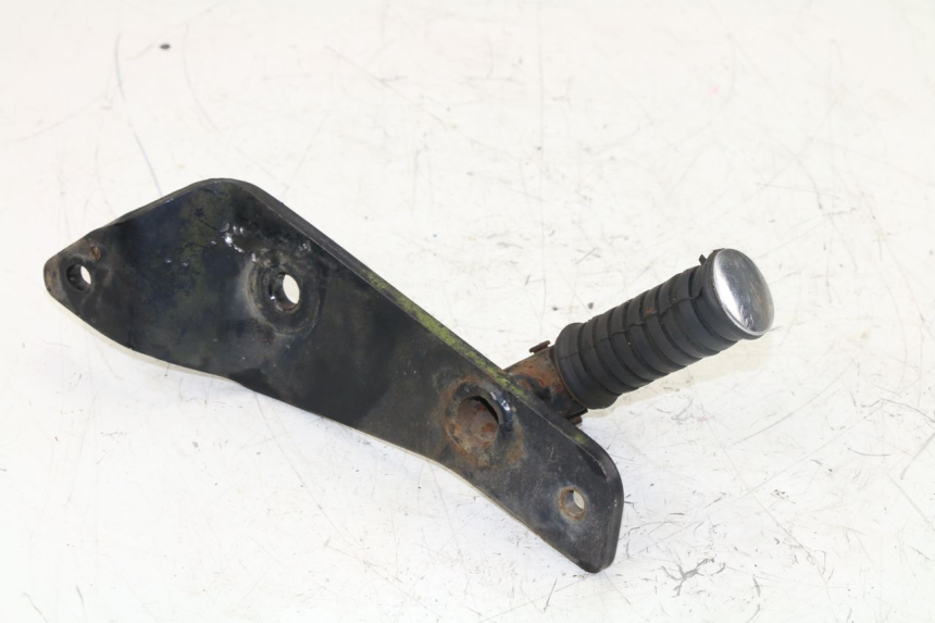 photo de SOPORTE ESTRIBERA TRASERA DERECHA YAMAHA VIRAGO 125 (1996 - 2003)
