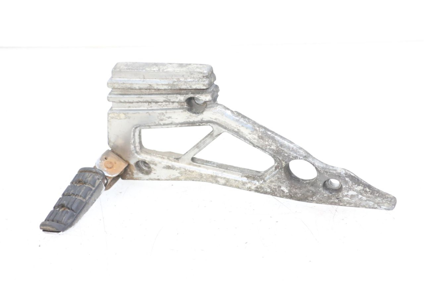 photo de SOPORTE ESTRIBERA TRASERA DERECHA YAMAHA XJ F 900 (1983 - 1994)