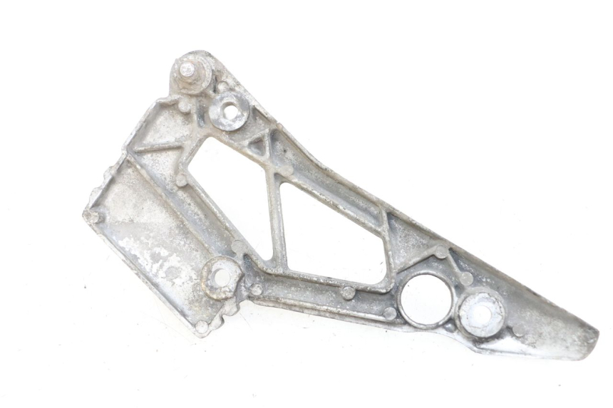 photo de SOPORTE ESTRIBERA TRASERA DERECHA YAMAHA XJ F 900 (1983 - 1994)