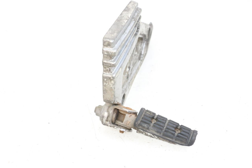 photo de SOPORTE ESTRIBERA TRASERA DERECHA YAMAHA XJ F 900 (1983 - 1994)