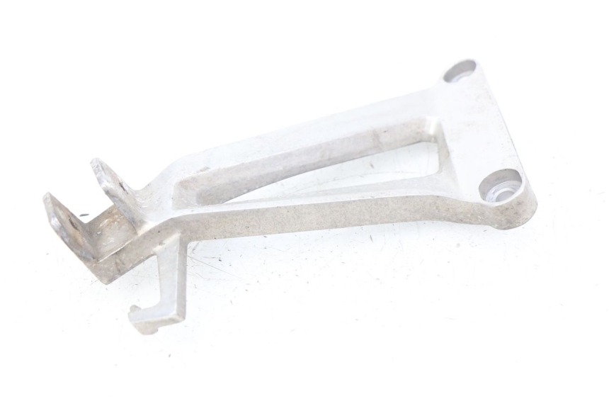 photo de SOPORTE ESTRIBERA TRASERA IZQUIERDA HONDA CBR R 125 (2003 - 2006)