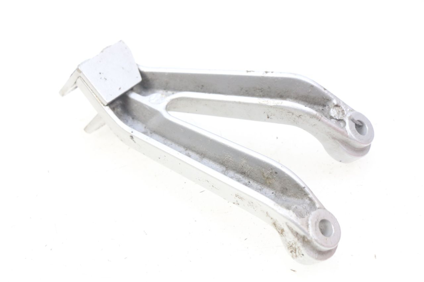 photo de SOPORTE ESTRIBERA TRASERA IZQUIERDA HONDA CBR RR FIREBLADE 900 (1992 - 1994)
