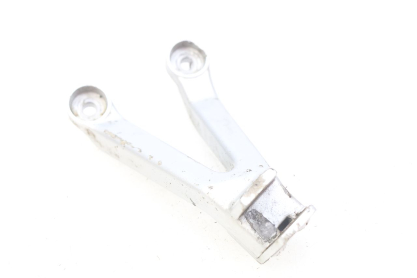 photo de SOPORTE ESTRIBERA TRASERA IZQUIERDA HONDA CBR RR FIREBLADE 900 (1992 - 1994)