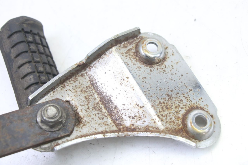 photo de SOPORTE ESTRIBERA TRASERA IZQUIERDA APRILIA CLASSIC 125 (1995 - 2001)