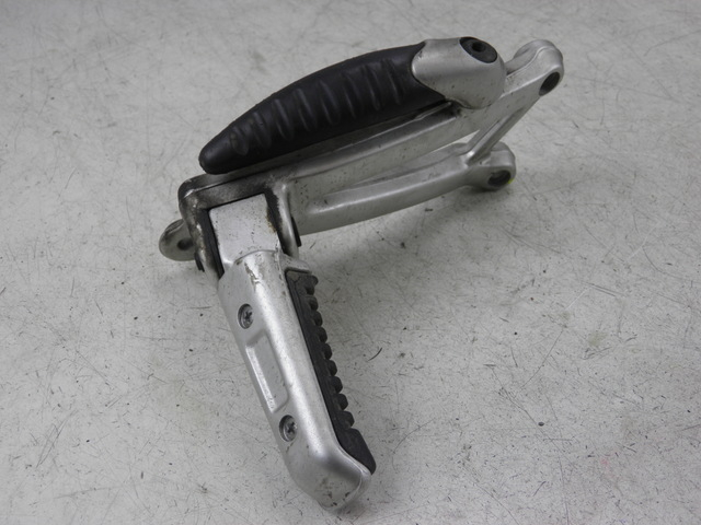 photo de SOPORTE ESTRIBERA TRASERA IZQUIERDA DUCATI ST3 ABS 992 (2006 - 2007)