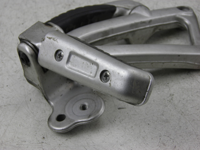 photo de SOPORTE ESTRIBERA TRASERA IZQUIERDA DUCATI ST3 ABS 992 (2006 - 2007)