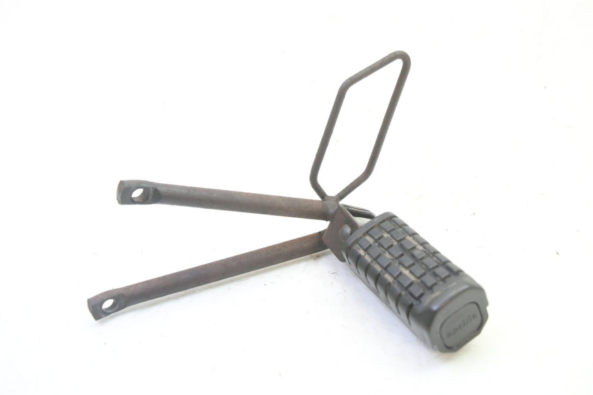 photo de SOPORTE ESTRIBERA TRASERA IZQUIERDA APRILIA ETX 125 (1998 - 2002)