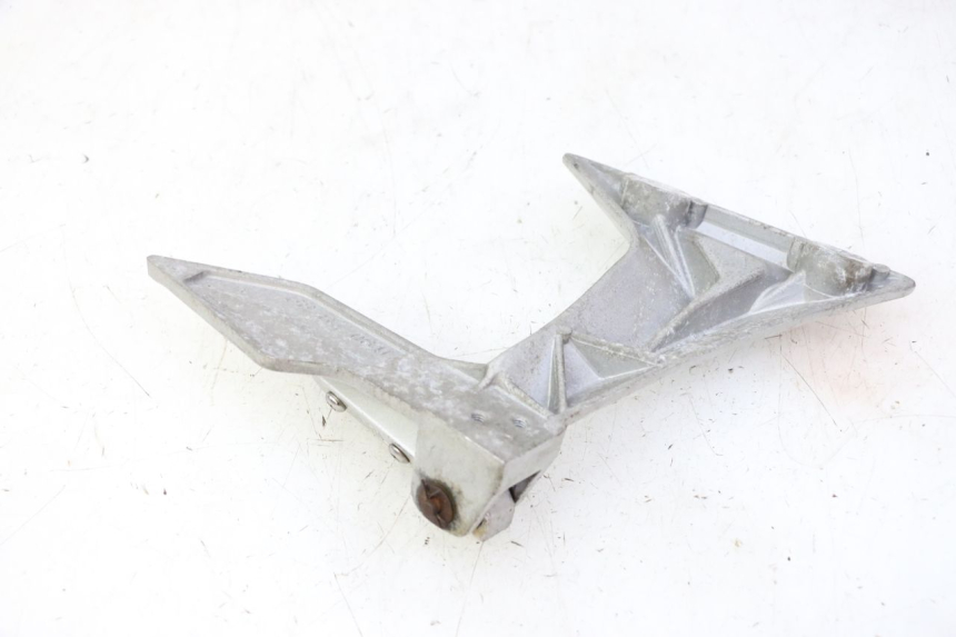 photo de SOPORTE ESTRIBERA TRASERA IZQUIERDA STAHO FH 50 (2018 - 2019)