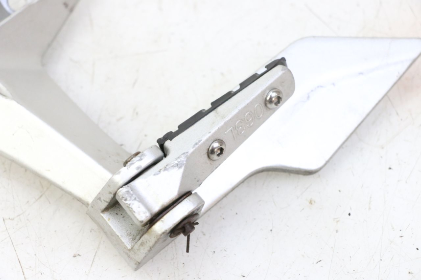 photo de SOPORTE ESTRIBERA TRASERA IZQUIERDA STAHO FH 50 (2018 - 2019)