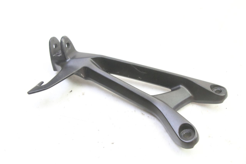 photo de SOPORTE ESTRIBERA TRASERA IZQUIERDA SUZUKI GSR 750 (2011 - 2017)