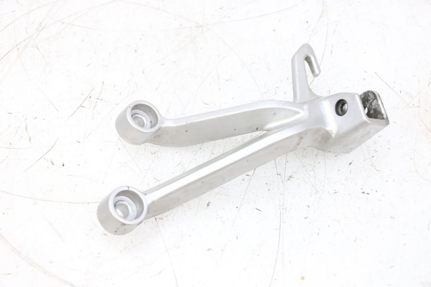 photo de SOPORTE ESTRIBERA TRASERA IZQUIERDA SUZUKI GSXR GSX-R 1000 (2003 - 2004) - Vista general del producto