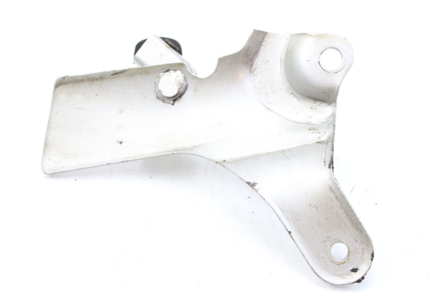 photo de PLACA DE APOYO DEL PIE TRASERO IZQUIERDO SYM HUSKY 125 (1999 - 2005)