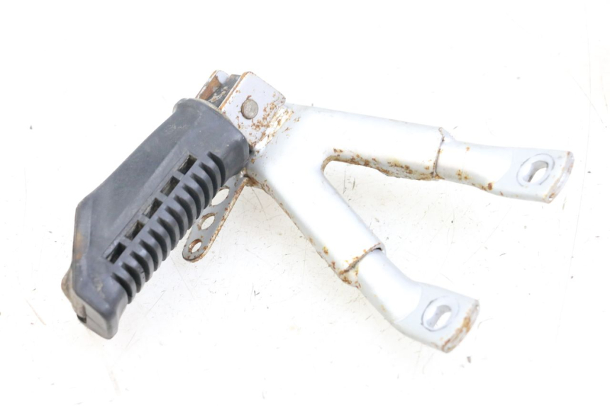 photo de Placa de apoyo del reposapiés trasero izquierdo HYOSUNG XRX 125 (2000 - 2008)
