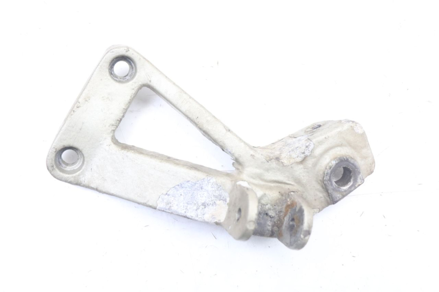 photo de SOPORTE ESTRIBERA TRASERA IZQUIERDA KAWASAKI GTR 1000 (1994 - 2004)