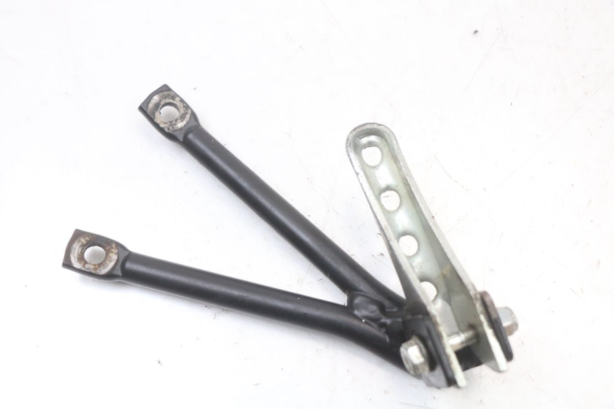 photo de PLATINA DE APOYO DEL PIE TRASERO IZQUIERDO RIEJU MRT 50 (2018 - 2021)