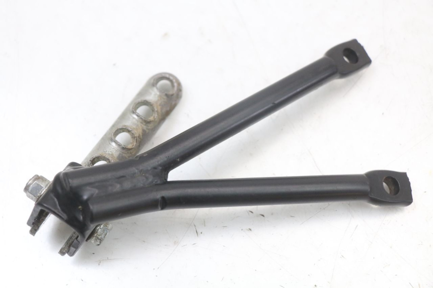 photo de PLATINA DE APOYO DEL PIE TRASERO IZQUIERDO RIEJU MRT 50 (2018 - 2021)