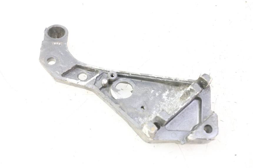 photo de SOPORTE ESTRIBERA TRASERA IZQUIERDA TRIUMPH SPRINT 900 (1995 - 1998)