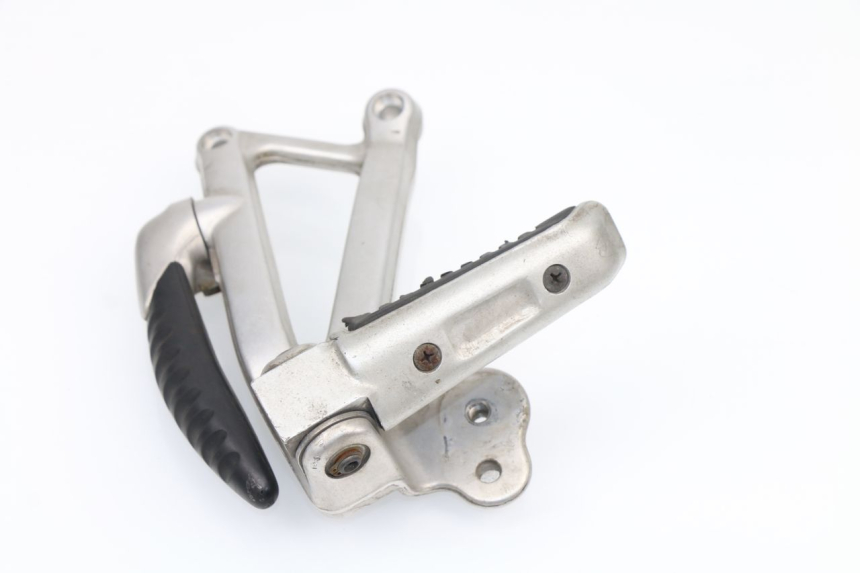 photo de SOPORTE ESTRIBERA TRASERA IZQUIERDA DUCATI ST2 944 (1997 - 2003)
