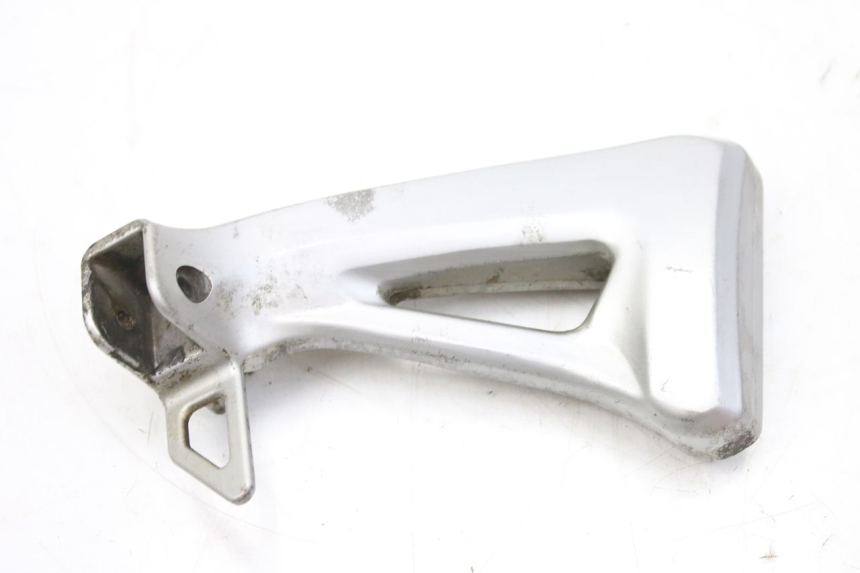 photo de PLACA DE APOYO DEL PIE TRASERO IZQUIERDO SUZUKI SV S 650 (1999 - 2002)
