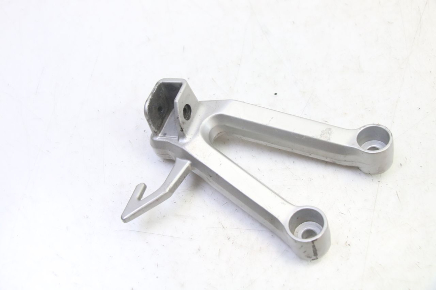 photo de SOPORTE ESTRIBERA TRASERA IZQUIERDA SUZUKI SV S 650 (2003 - 2009)