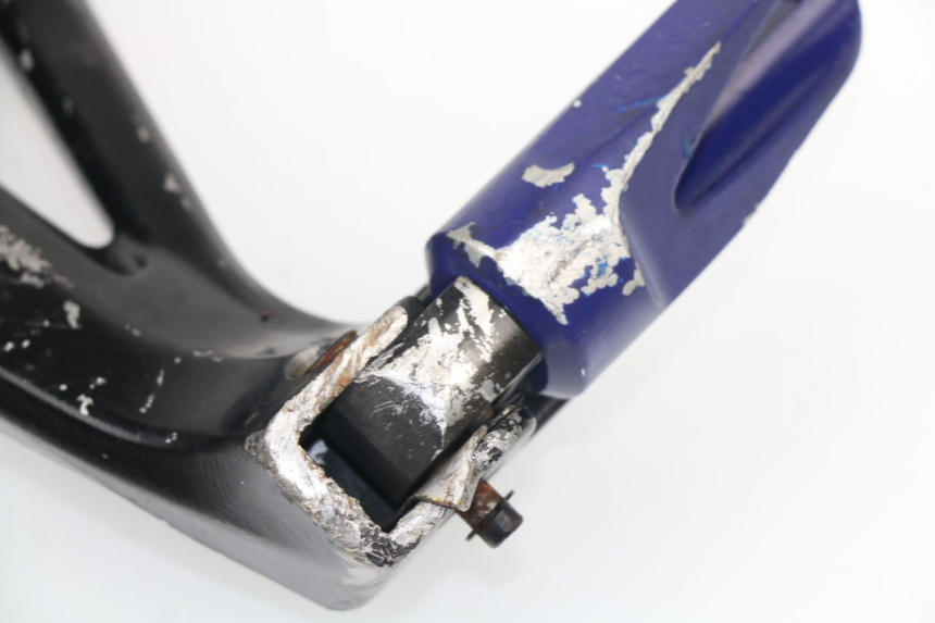 photo de PLACA DE APOYO DEL PIE TRASERO IZQUIERDO SUZUKI SV S 650 (1999 - 2002)
