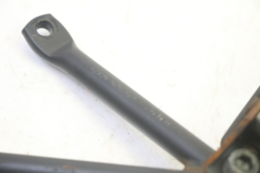 photo de SOPORTE ESTRIBERA TRASERA IZQUIERDA KSR TR SM 50 (2015 - 2018) - Primer plano técnico