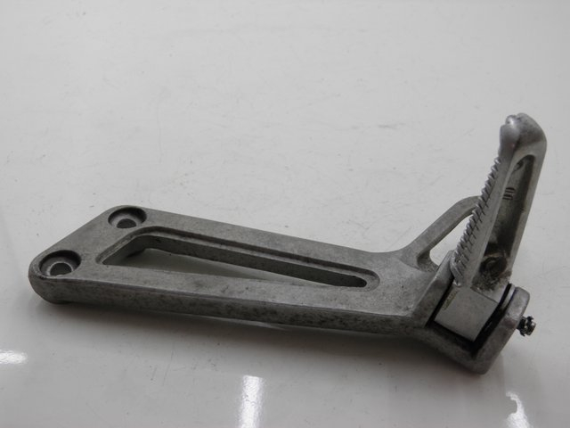 photo de SOPORTE ESTRIBERA TRASERA IZQUIERDA YAMAHA TDR DELTABOX 125 (1993 - 2003)