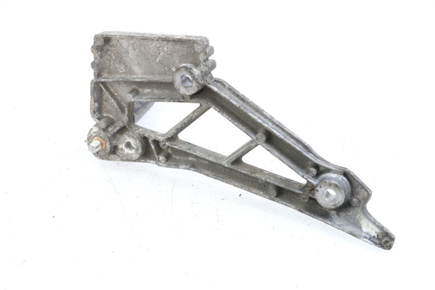photo de SOPORTE ESTRIBERA TRASERA IZQUIERDA YAMAHA XJ F 900 (1983 - 1994)