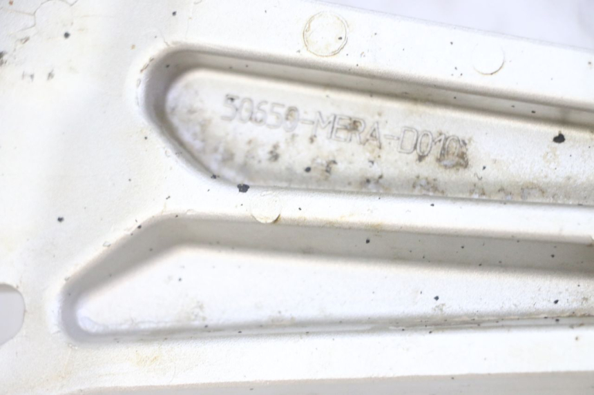 photo de PLACA DE APOYO DELANTERA DERECHA HONDA CBF 500 (2004 - 2007)