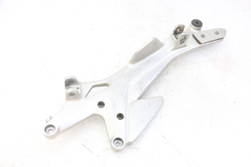 photo de PLACA DE APOYO DELANTERA DERECHA HONDA CBF 500 (2004 - 2007)