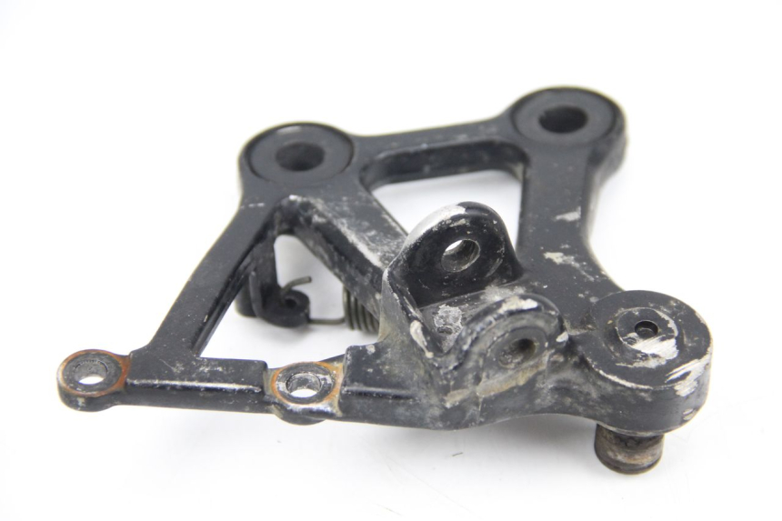 photo de SOPORTE ESTRIBERA DELANTERA DERECHA HONDA CBR F SC21 1000 (1986 - 1992)