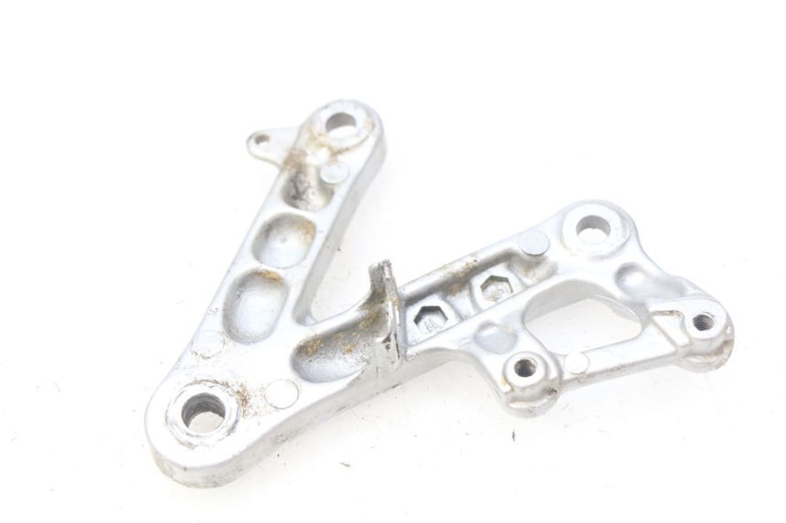 photo de SOPORTE ESTRIBERA DELANTERA DERECHA HONDA CBR RR FIREBLADE 900 (1992 - 1994)