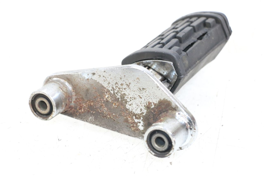 photo de SOPORTE ESTRIBERA DELANTERA DERECHA APRILIA CLASSIC 125 (1995 - 2001)