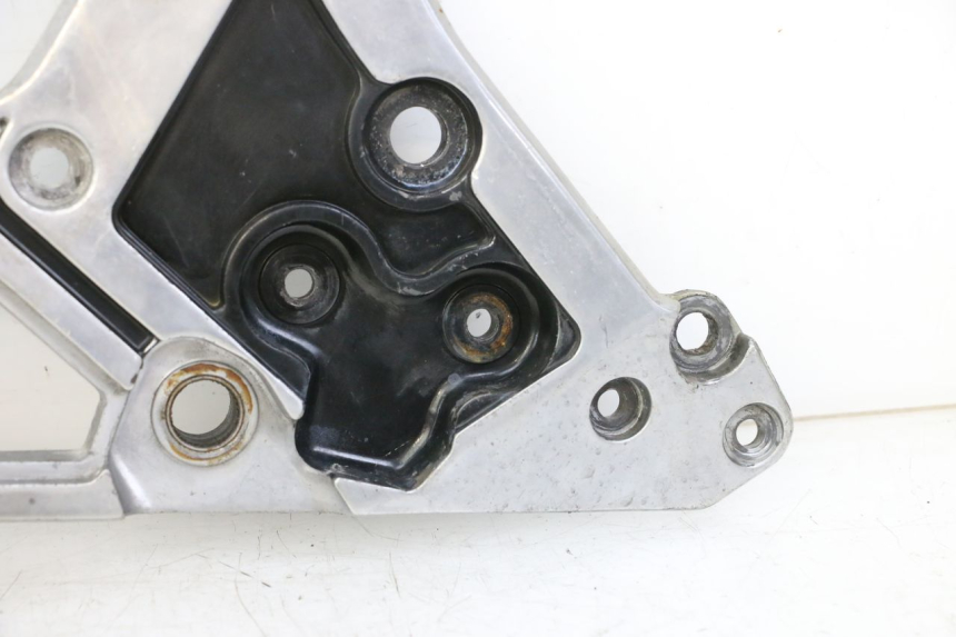 photo de SOPORTE ESTRIBERA DELANTERA DERECHA YAMAHA FJ 36Y 1100 (1984 - 1985)