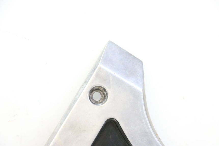 photo de SOPORTE ESTRIBERA DELANTERA DERECHA YAMAHA FJ 36Y 1100 (1984 - 1985)