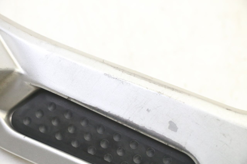 photo de PLACA DE APOYO DELANTERO DERECHO YAMAHA FJR ABS 1300 (2006 - 2012)