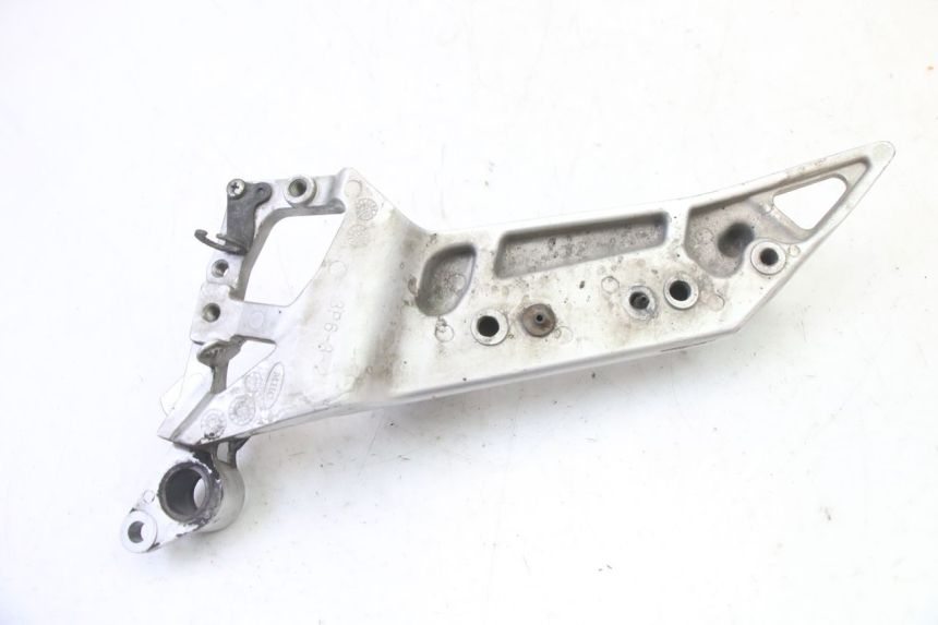 photo de PLACA DE APOYO DELANTERO DERECHO YAMAHA FJR ABS 1300 (2006 - 2012)