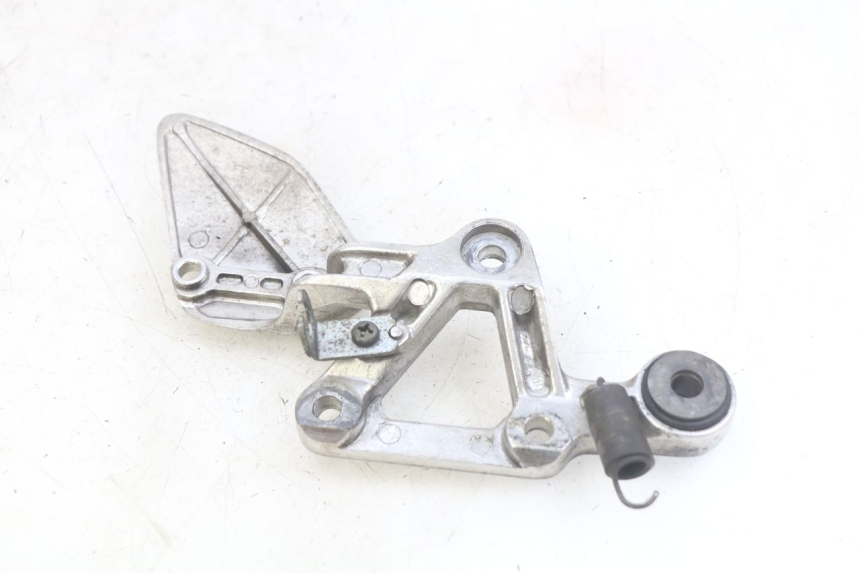 photo de PLATINA APOYA PIE DELANTERO DERECHO YAMAHA FZS FAZER 600 (1998 - 2001)